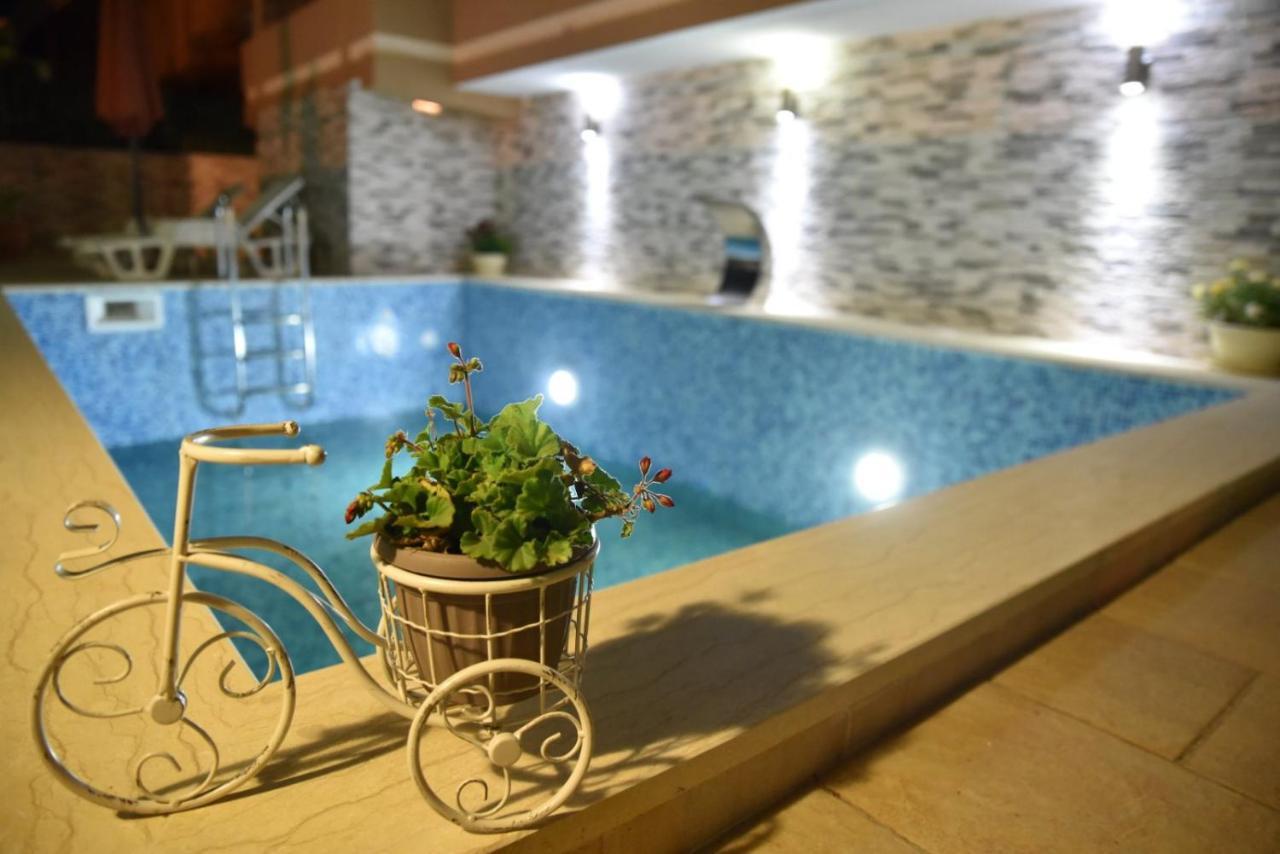 Guest House Evropa 2 Ulcinj Kültér fotó