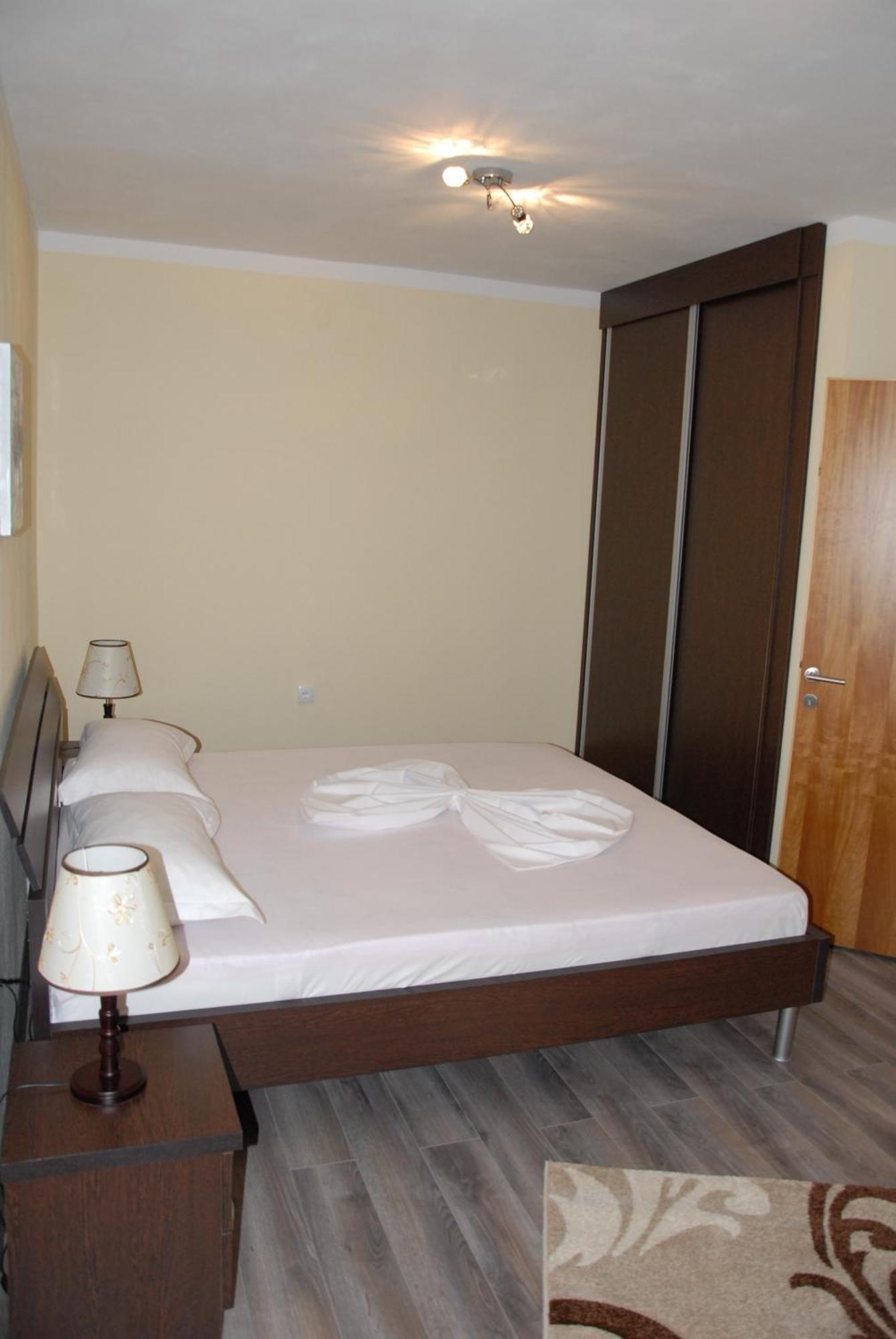 Guest House Evropa 2 Ulcinj Kültér fotó