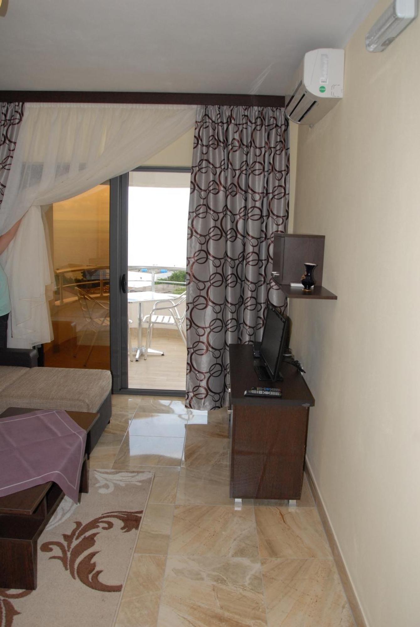 Guest House Evropa 2 Ulcinj Kültér fotó