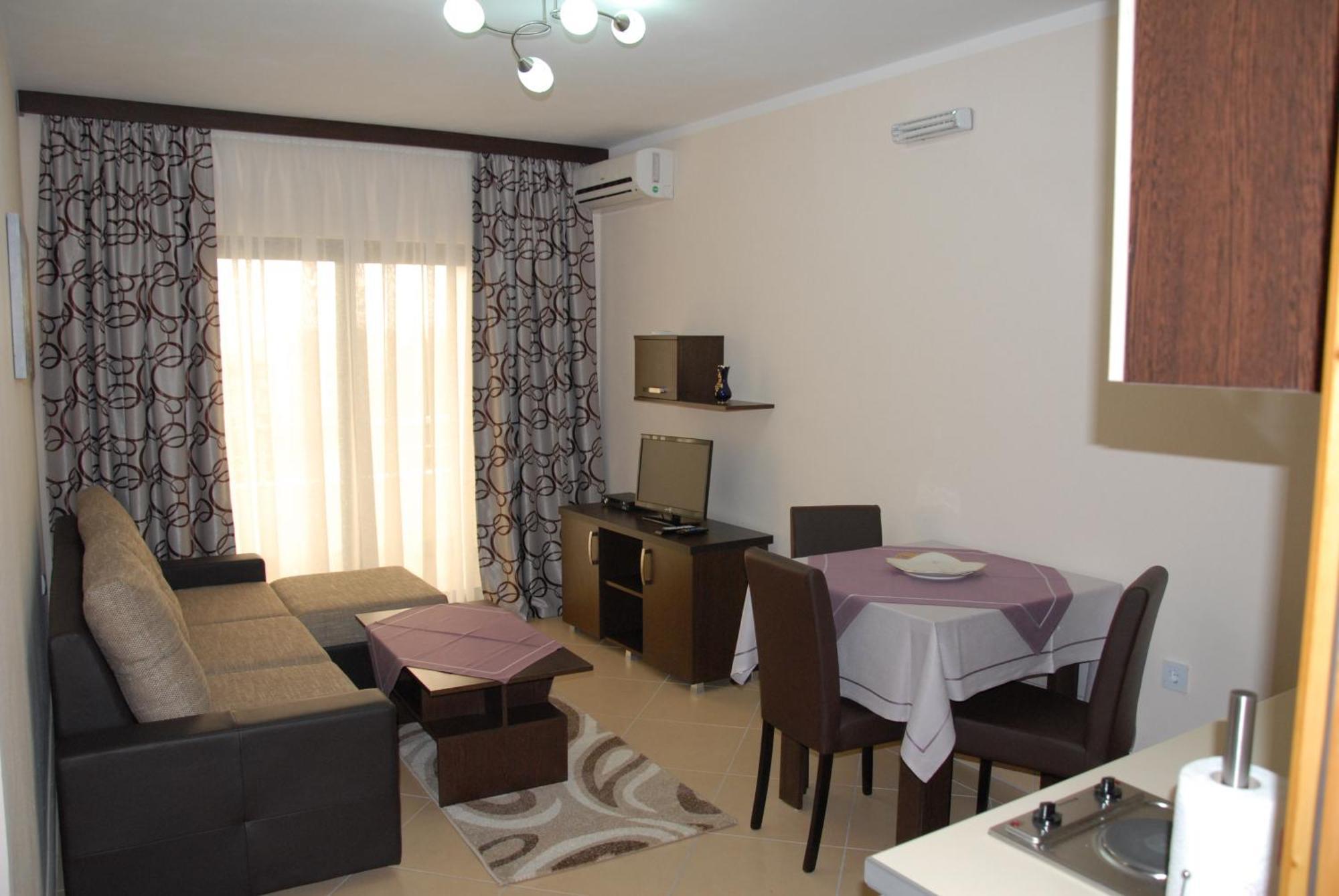 Guest House Evropa 2 Ulcinj Kültér fotó